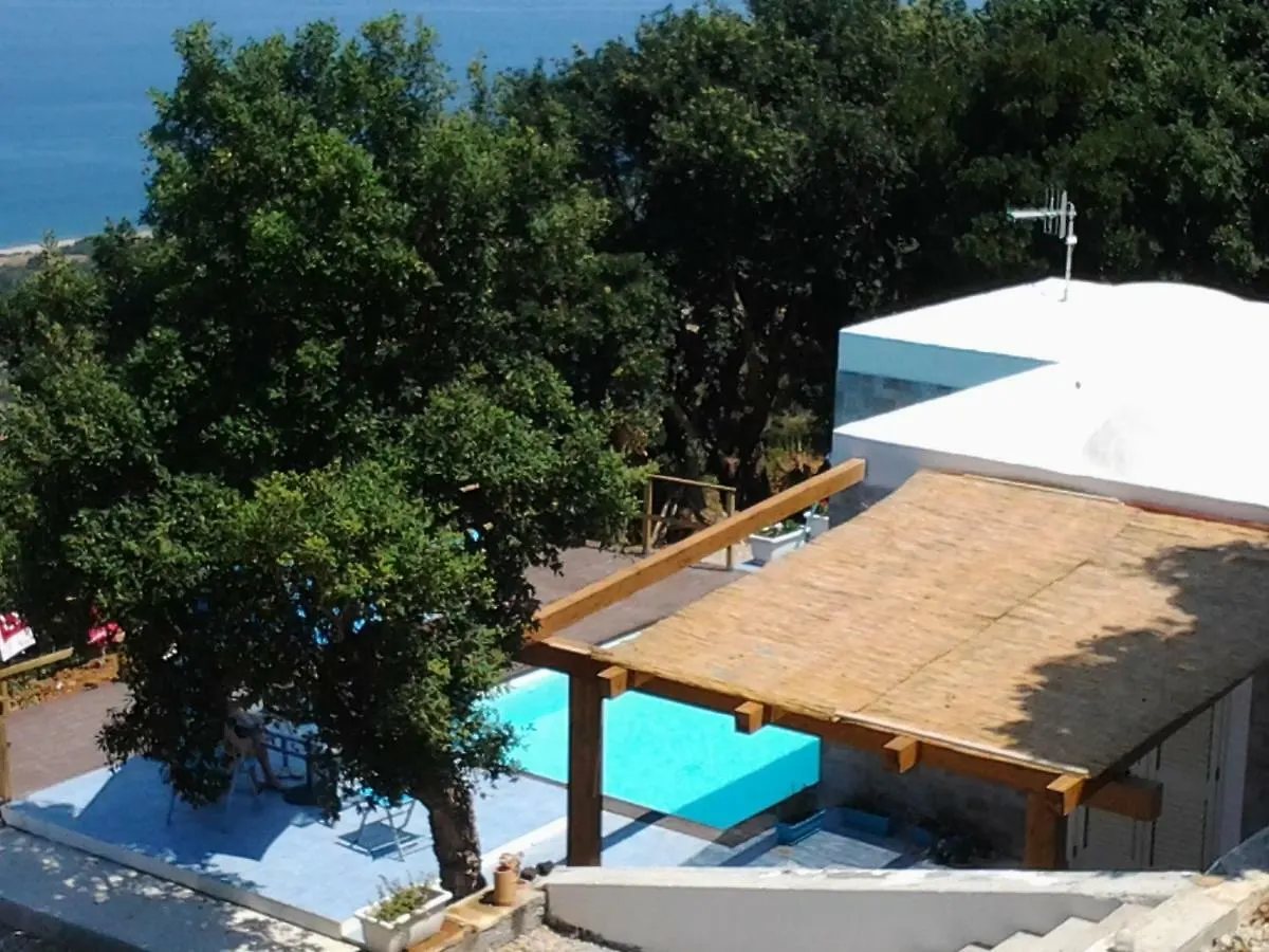 Villa Alice Santo Stefano di Camastra 0*,